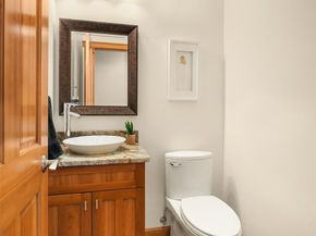 11226 NE 67th Street, Kirkland WA 98033