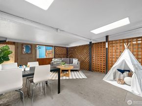 9412 4th Avenue SW, Seattle WA 98106