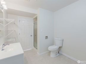 414 S 168th Street, Burien WA 98168