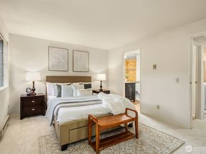 15600 116th Avenue W C3, Bothell WA 98011