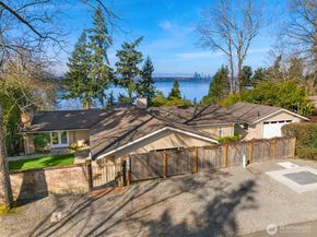 4701 84th Avenue SE, Mercer Island WA 98040
