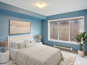 12034 15th Avenue NE 204, Seattle WA 98125