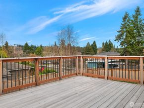 15605 SE 8th Street, Bellevue WA 98008
