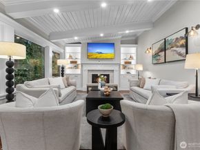 3227 103rd Place NE, Bellevue WA 98004