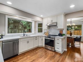 904 187th Place SW, Lynnwood WA 98036