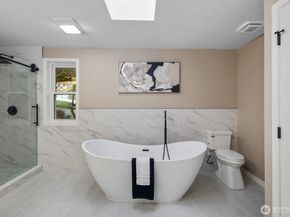 904 187th Place SW, Lynnwood WA 98036