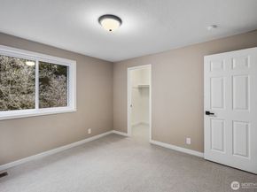 904 187th Place SW, Lynnwood WA 98036