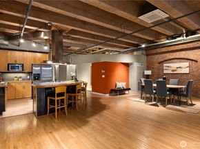 210 3rd Avenue S 2C, Seattle WA 98104