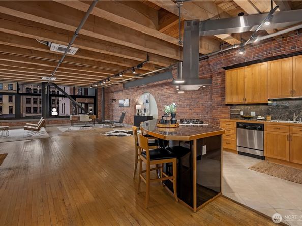 210 3rd Avenue S 2C, Seattle WA 98104
