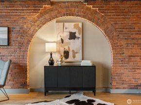 210 3rd Avenue S 2C, Seattle WA 98104