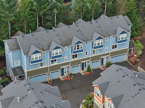 23000 NE 8th Street C3, Sammamish WA 98074