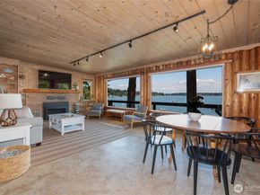 23134 Vashon Highway SW, Vashon WA 98070