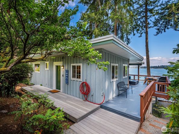 23134 Vashon Highway SW, Vashon WA 98070