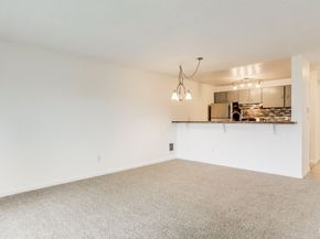 31003 14th Avenue S D 13, Federal Way WA 98003