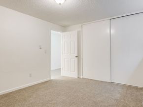 31003 14th Avenue S D 13, Federal Way WA 98003