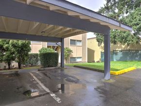 31003 14th Avenue S D 13, Federal Way WA 98003