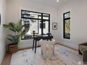 13970 Manzanita Road NE, Bainbridge Island WA 98110