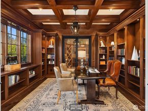 2020 Parkside Drive E, Seattle WA 98112