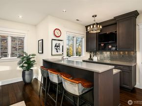 2020 Parkside Drive E, Seattle WA 98112