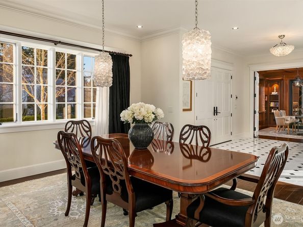 2020 Parkside Drive E, Seattle WA 98112