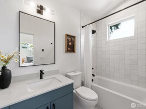 3806 42nd Avenue SW, Seattle WA 98116