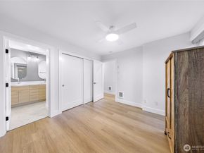 341 NW 90th Street B, Seattle WA 98117