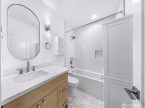 341 NW 90th Street B, Seattle WA 98117