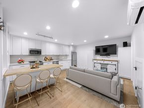 341 NW 90th Street B, Seattle WA 98117