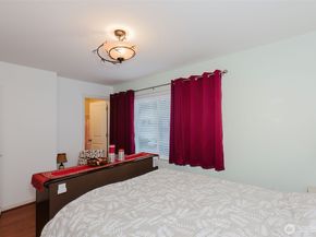 2729 SW Egret Street, Port Orchard WA 98367