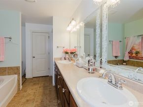 2729 SW Egret Street, Port Orchard WA 98367