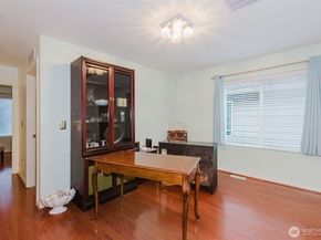 2729 SW Egret Street, Port Orchard WA 98367