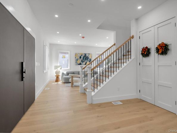 8366 Charlecote Ridge, Jamaica Estates NY 11432