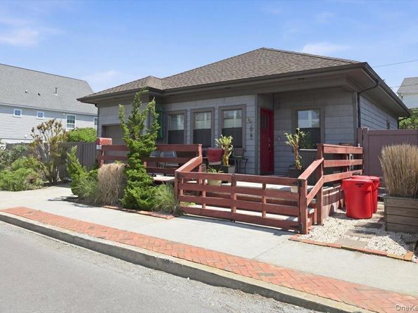 18 Clark Street, Long Beach NY 11561