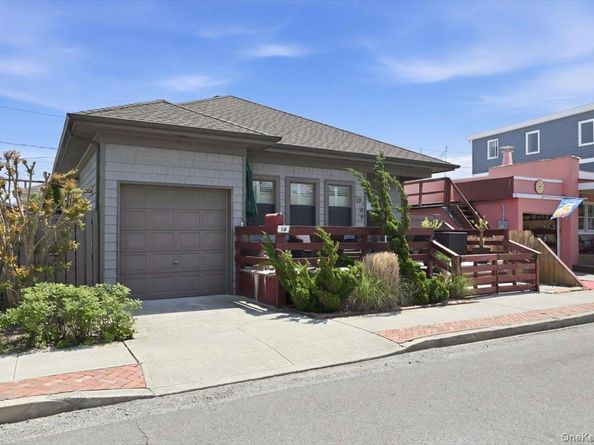 18 Clark Street, Long Beach NY 11561