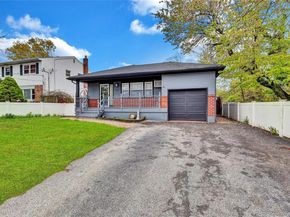 66 Phelps Lane, North Babylon NY 11703