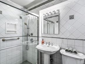 18-65 211th Street 3K, Bayside NY 11360