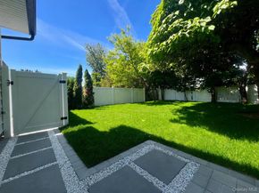 158 Lee Avenue, Hicksville NY 11801