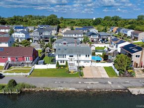 2862 Island Channel Road, Seaford NY 11783