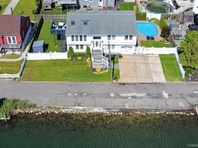 2862 Island Channel Road, Seaford NY 11783
