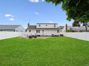 22 Scholl Drive, Farmingdale NY 11735