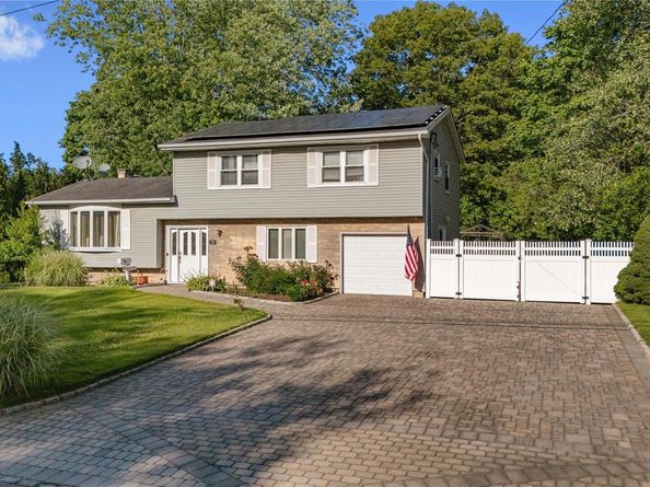 53 Jarvin Road, Port Jefferson Station NY 11776