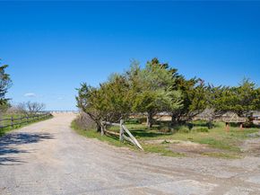 50 Runnymeade Drive, East Hampton NY 11937