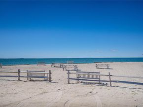 50 Runnymeade Drive, East Hampton NY 11937
