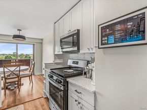 18-15 215th Street 5N, Bayside NY 11360