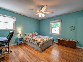 37 Crescent Bow, Ridge NY 11961