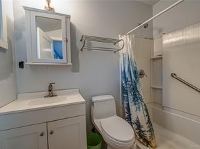 37 Crescent Bow, Ridge NY 11961