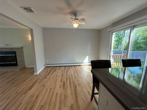27 Sunburst Drive, Rocky Point NY 11778