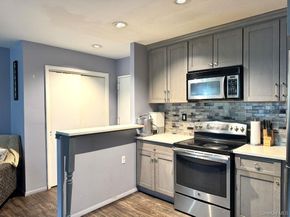 60 Kensico Road 6, Thornwood NY 10594