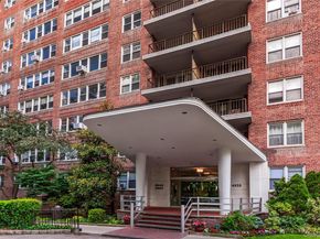4525 Henry Hudson Parkway B1003, Bronx NY 10471