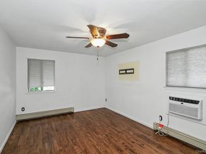 4 Patricia Court, Bethpage NY 11714